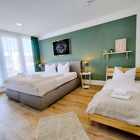 Ulmer Penthouse Fuer 7, Arbeitsplatz, Xxl-Dachterrasse, Grill, Wii Eksteriør billede