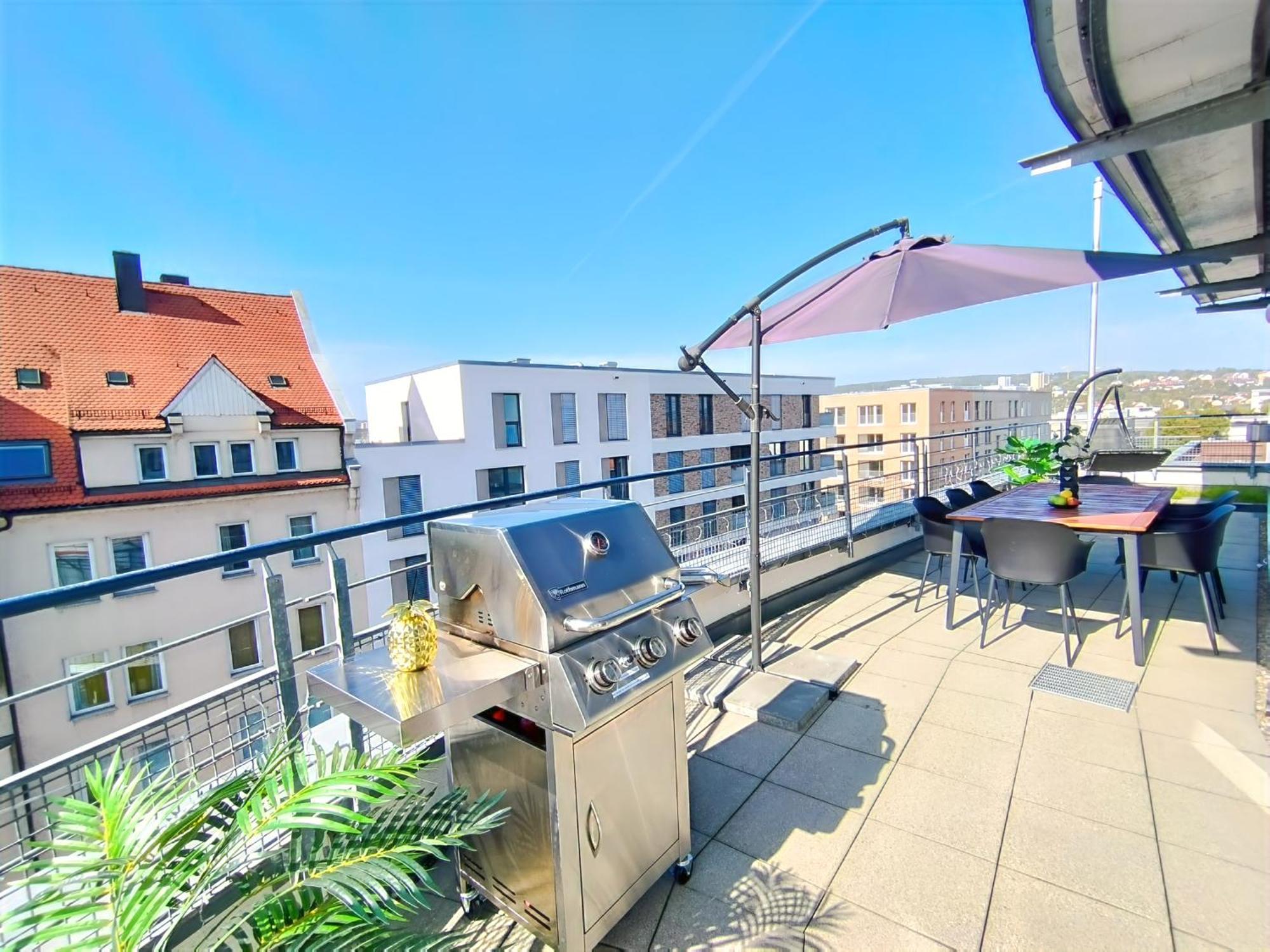Ulmer Penthouse Fuer 7, Arbeitsplatz, Xxl-dachterrasse, Grill, Wii Apartment *