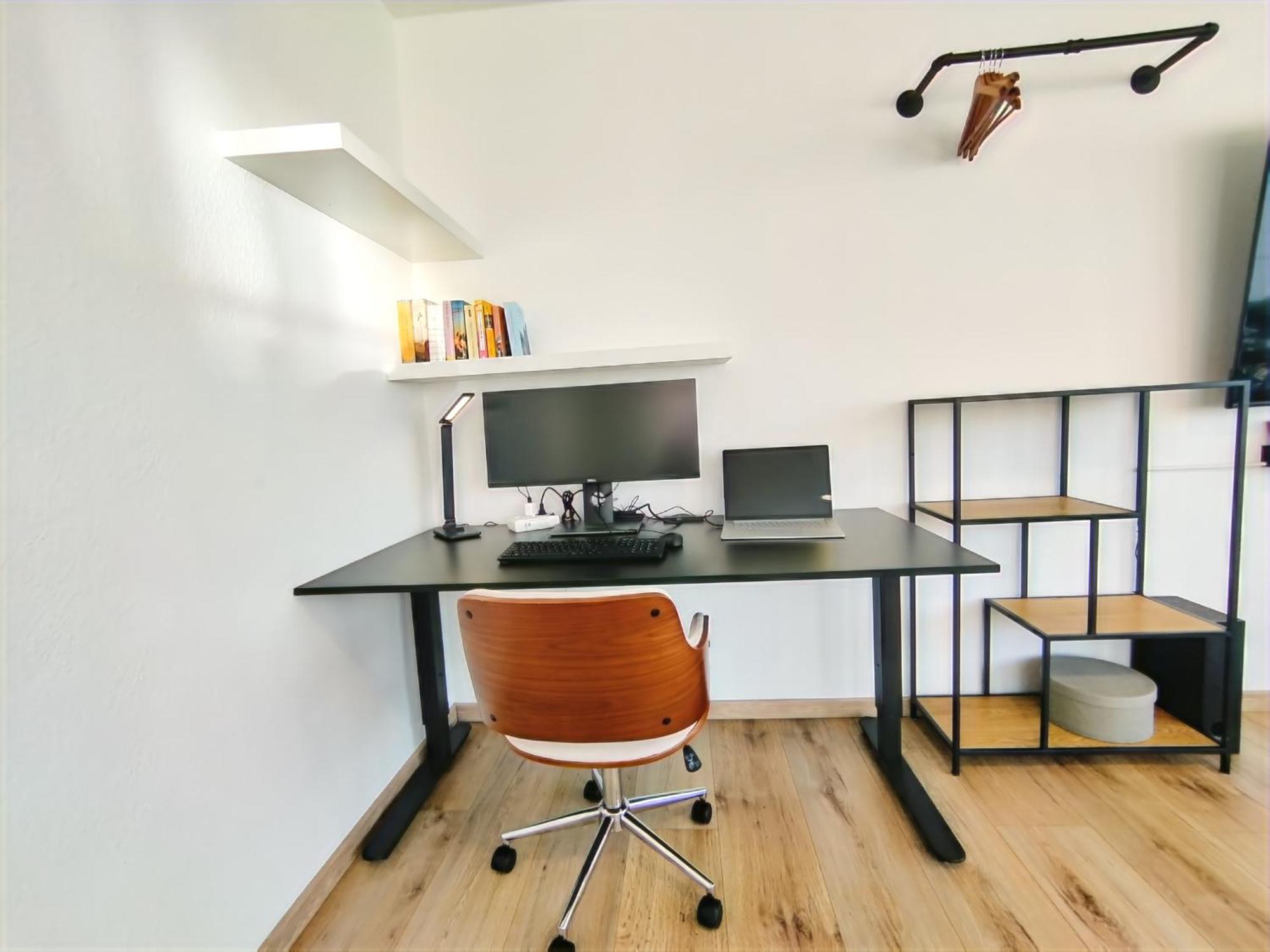 Ulmer Penthouse Fuer 7, Arbeitsplatz, Xxl-dachterrasse, Grill, Wii Apartamento *